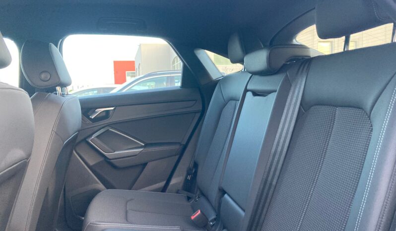 
								Audi Q3 Sportback 35 2.0 TDI S line edition S tronic full									
