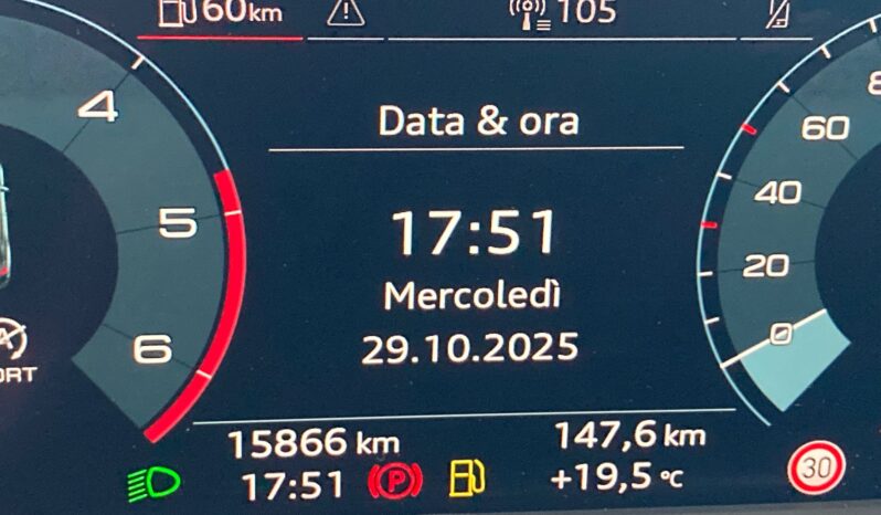 
								Audi Q3 Sportback 35 2.0 TDI S line edition S tronic full									