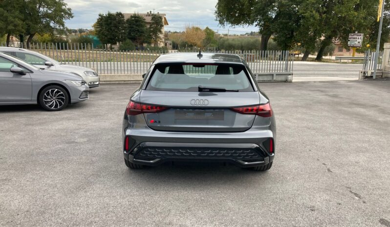 
								Audi A3 Sportback 35 2.0 TDI S line edition S tronic full									