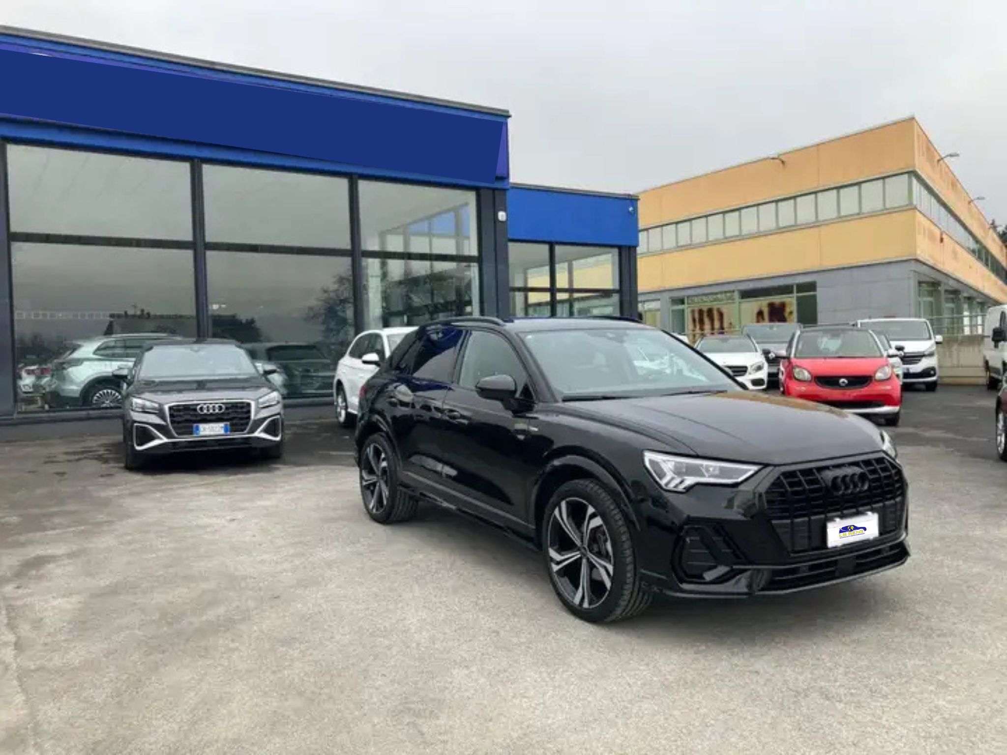 Audi Q3 35 2.0 TDI Identity Black S tronic
