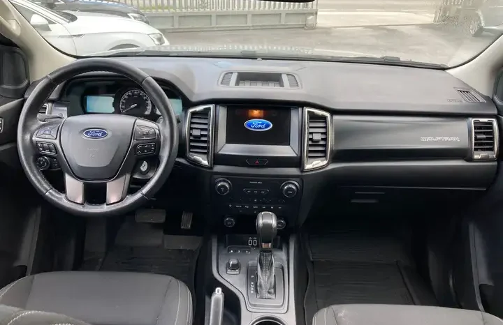 
								Ford Ranger 2.0 TDCi Double Cab Wolftrak 170 CV – Hard Top / Gancio traino full									