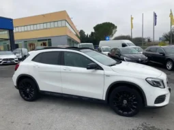
										Mercedes-Benz GLA 200 d 4MATIC Automatic Premium Night Pack full									