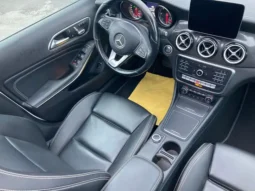
										Mercedes-Benz GLA 200 d 4MATIC Automatic Premium Night Pack full									