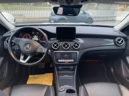 
										Mercedes-Benz GLA 200 d 4MATIC Automatic Premium Night Pack full									