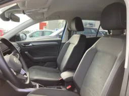 
										Volkswagen T-Roc 1.0 TSI Style 110 CV full									