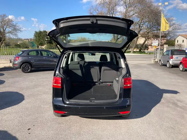 Volkswagen Touran 1.6 TDI BlueMotion Technology Comfortline