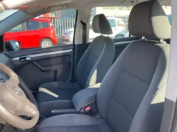 
										Volkswagen Touran 1.6 TDI BlueMotion Technology Comfortline full									