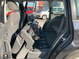 
										Volkswagen Touran 1.6 TDI BlueMotion Technology Comfortline full									