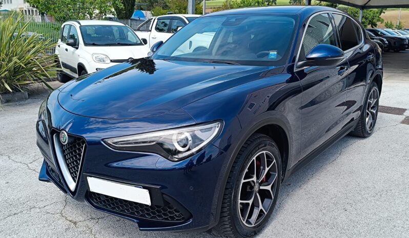 
								Alfa Romeo Stelvio 2.2 Turbo Diesel Q4 full									