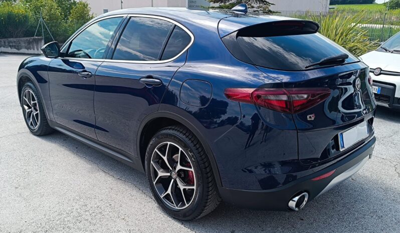 
								Alfa Romeo Stelvio 2.2 Turbo Diesel Q4 full									