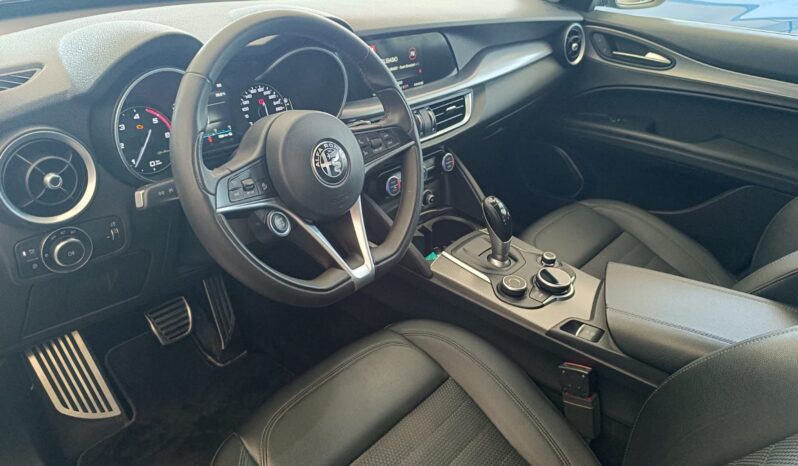 
								Alfa Romeo Stelvio 2.2 Turbo Diesel Q4 full									