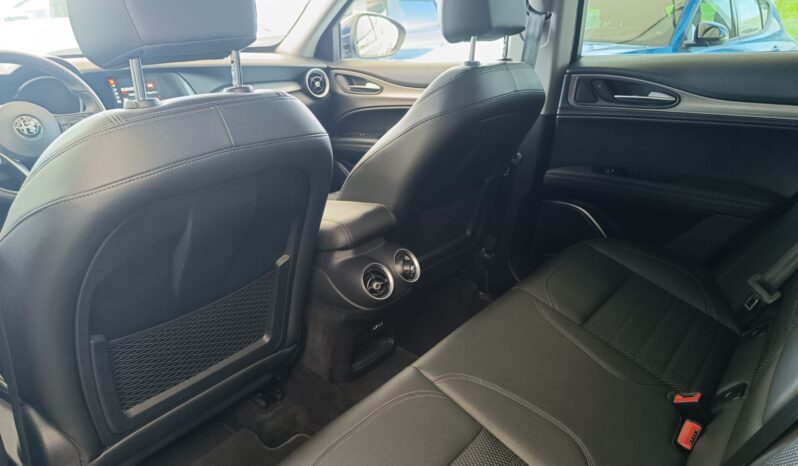 
								Alfa Romeo Stelvio 2.2 Turbo Diesel Q4 full									