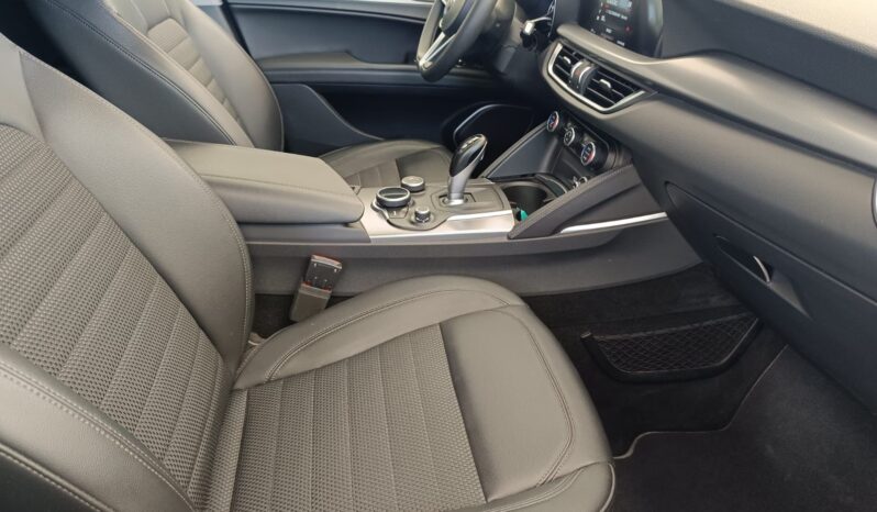 
								Alfa Romeo Stelvio 2.2 Turbo Diesel Q4 full									