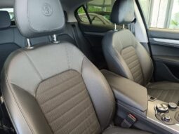 
										Alfa Romeo Stelvio 2.2 Turbo Diesel Q4 full									