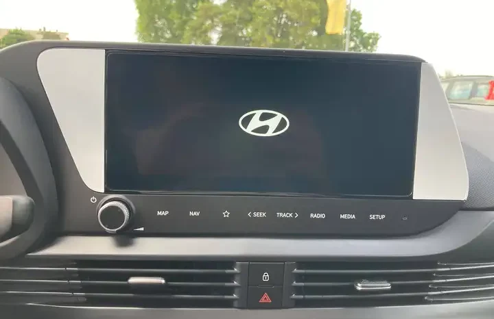 
								Hyundai i20 1.0 T-GDI Connectline 90 CV M/T full									