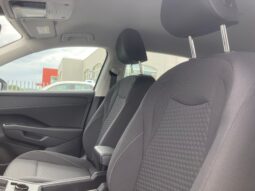 
										Volkswagen T-Roc 1.5 eTSI Life 115 CV DSG full									