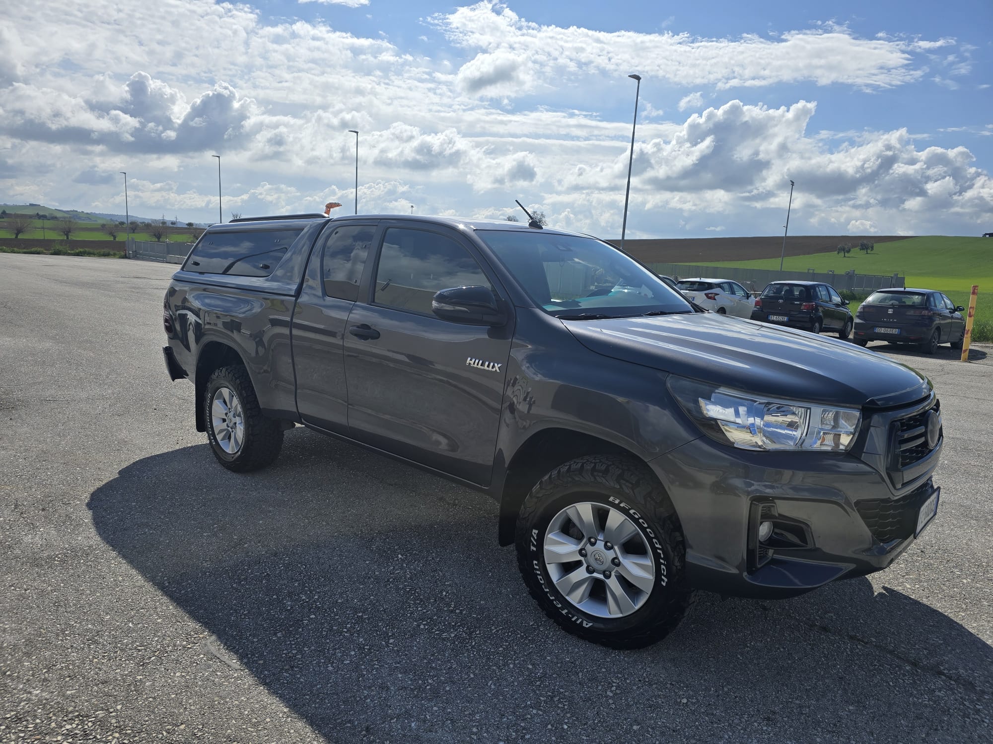 Toyota Hilux Club Cab 4×4