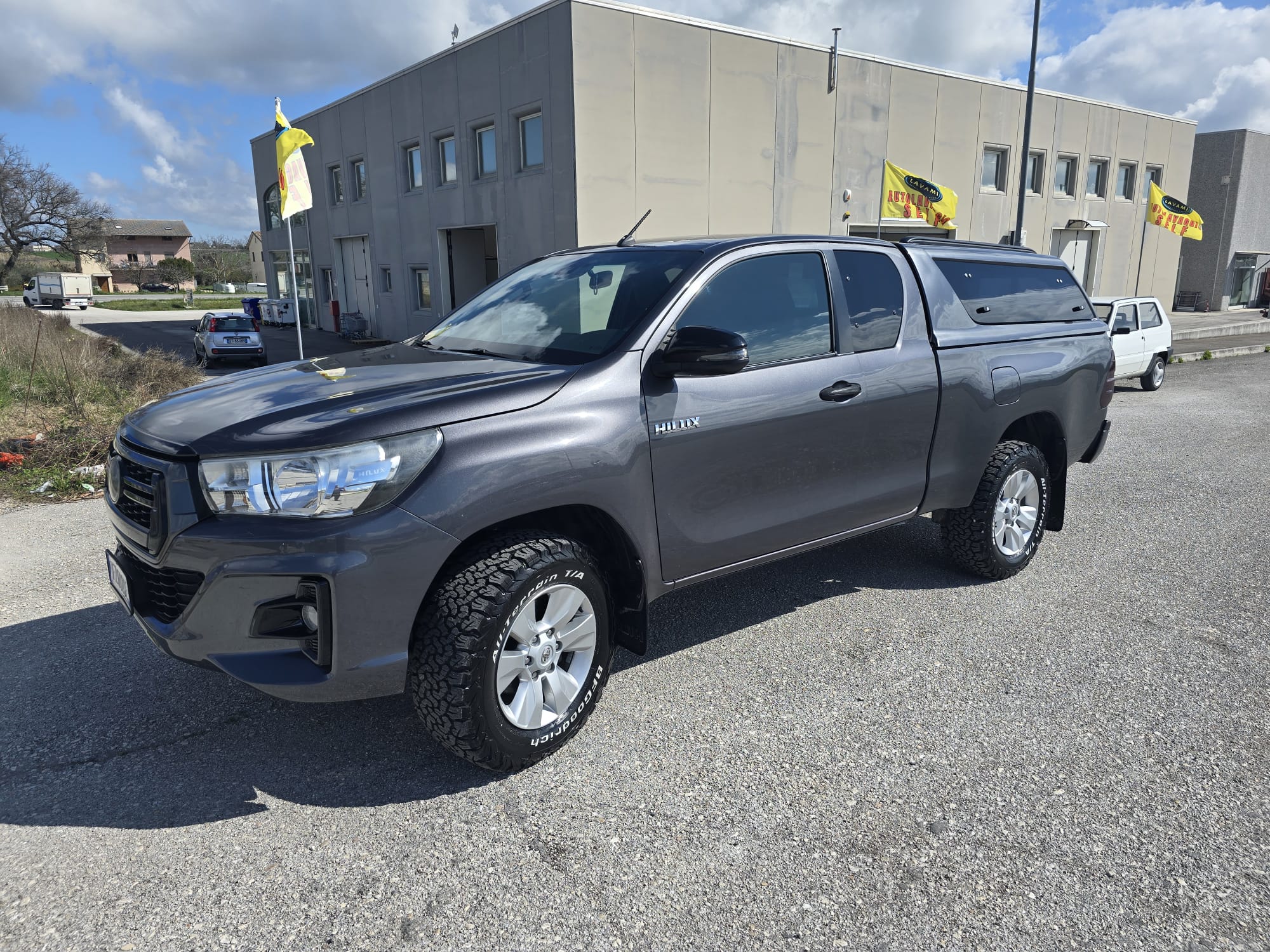 Toyota Hilux Club Cab 4×4