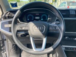 
										Audi Q3 2.0 TDI S tronic Business Advanced full									