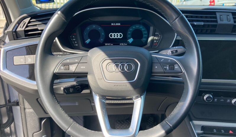 
								Audi Q3 2.0 TDI S tronic Business Advanced full									