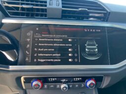 
										Audi Q3 2.0 TDI S tronic Business Advanced full									