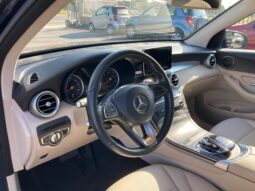 
										Mercedes-Benz GLC 220 d Sport 4MATIC Auto full									
