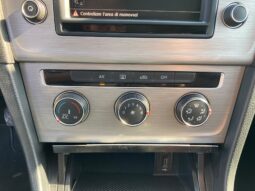
										Volkswagen Golf Variant 1.4 TGI Comfortline Business full									