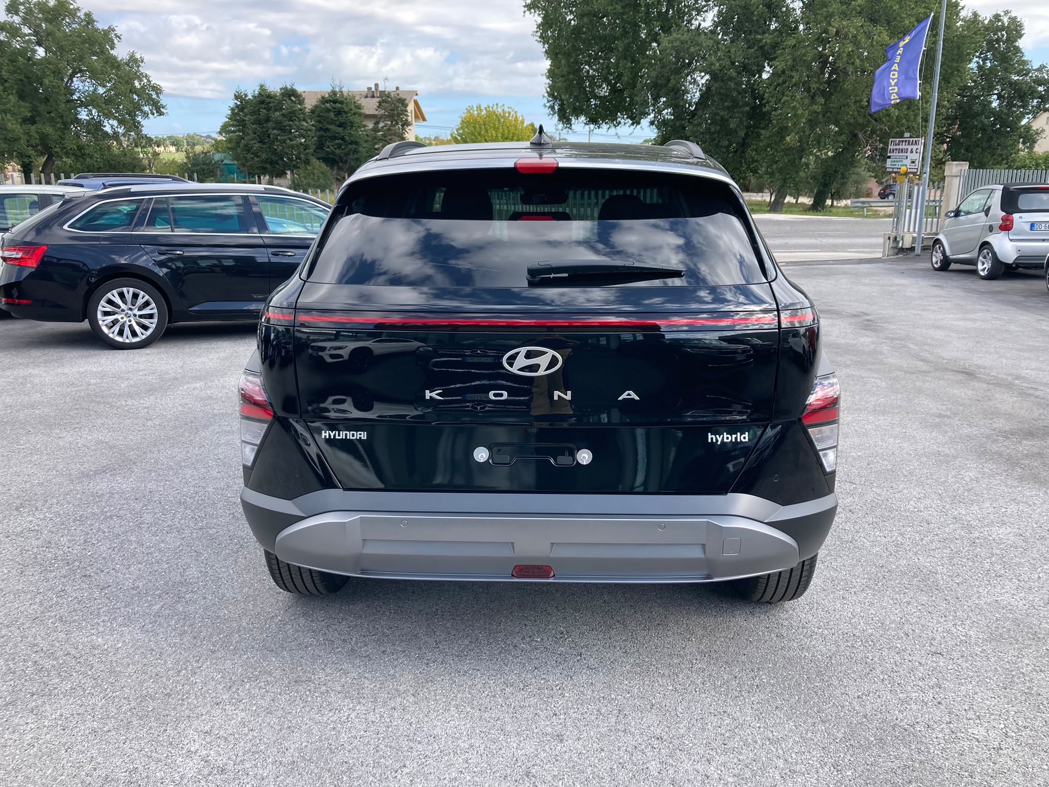 Hyundai Kona 1.6 Full Hybrid GDI 138 CV DCT Business 2WD